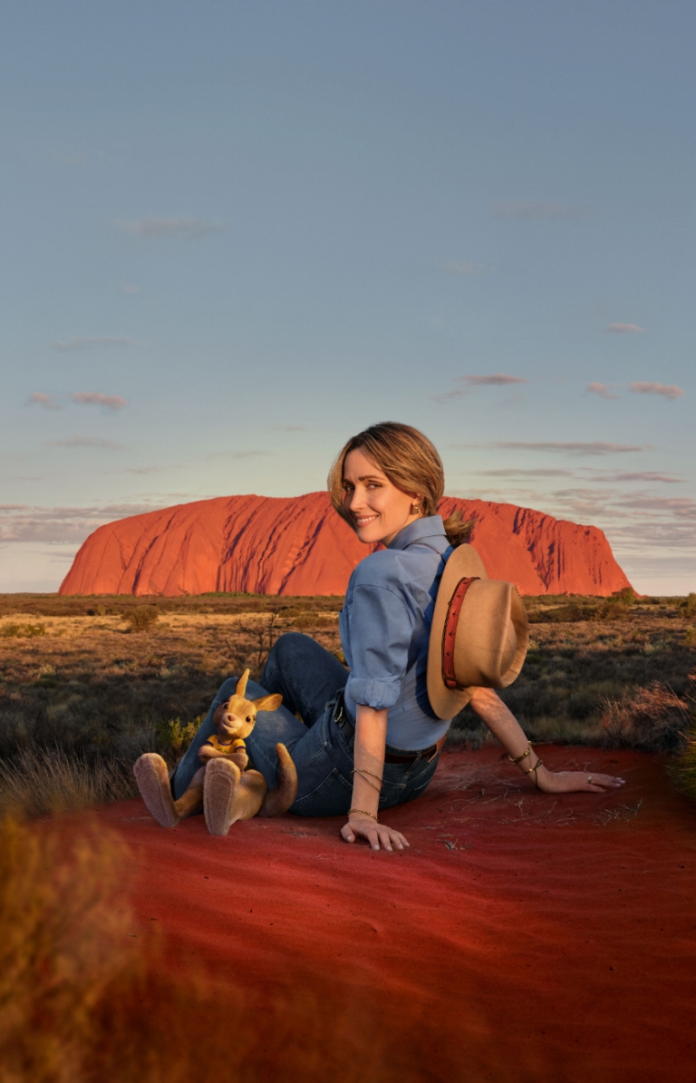 Rose Byrne and Ruby the souvenir kangaroo, Come and Say G'day © Tourism Australia Rose Byrne and Ruby the souvenir kangaroo, Come and Say G'day © Tourism Australia